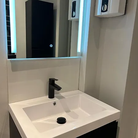 Hommelshof Apartment *